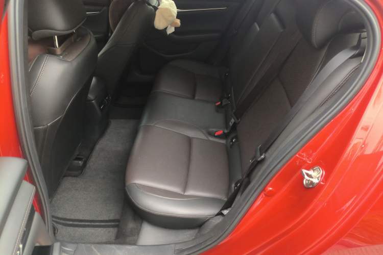 Used Mazda 3 Axela 2022 2.0L Automatic Zhi Rui Edition Left Rear Seat