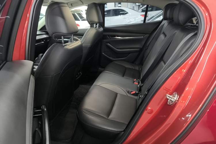 Used Mazda 3 Axela 2022 2.0L Automatic Zhiya Edition Left Rear Seat