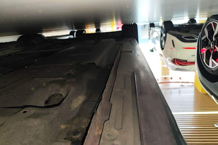 Used Mazda 3 Axela 2022 2.0L Automatic Zhiya Edition Left Side Sill