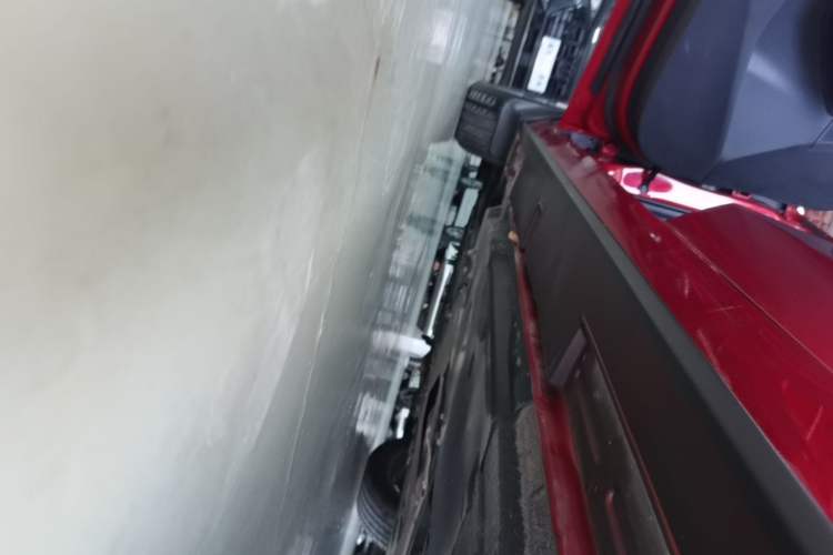 Used Mazda 3 Axela 2022 2.0L Automatic Zhiqing Edition Left Side Sill