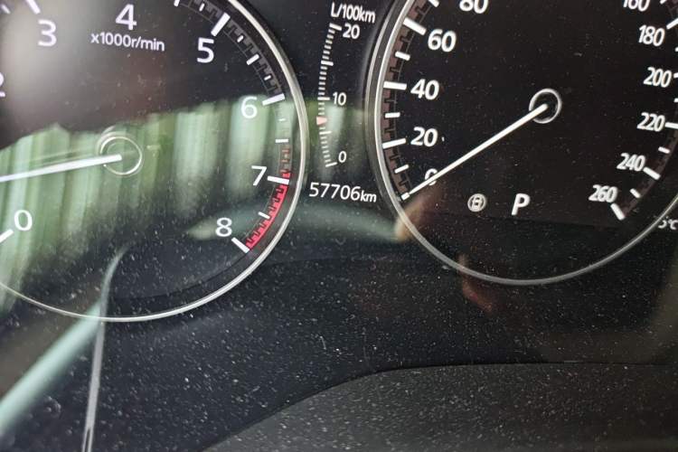 Used Mazda 3 Axela 2022 2.0L Automatic Zhiya Edition Odometer Close Up