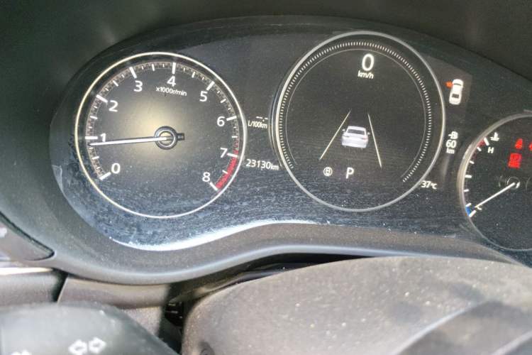 Used Mazda 3 Axela 2022 2.0L Automatic ZhiXuan Edition Odometer Close Up