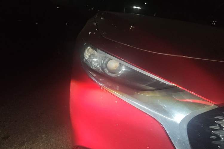 Used Mazda 3 Axela 2022 2.0L Automatic Zhiya Edition Right Front Headlight