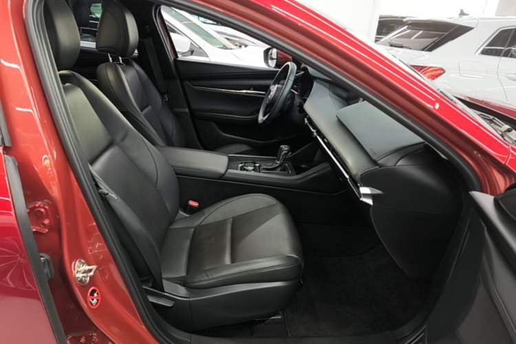 Used Mazda 3 Axela 2022 2.0L Automatic Zhiya Edition Right Front Seat