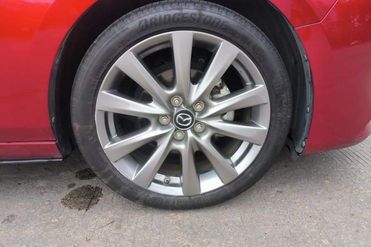 Used Mazda 3 Axela 2022 2.0L Automatic Zhi Rui Edition Right Front Wheel Hub