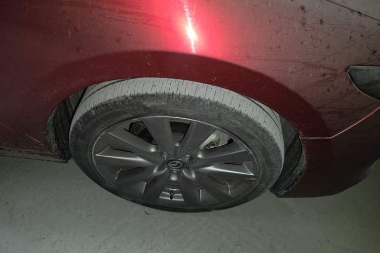 Used Mazda 3 Axela 2022 2.0L Automatic Zhiya Edition Right Front Wheel Hub