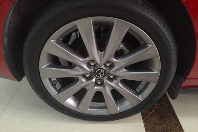 Used Mazda 3 Axela 2022 2.0L Automatic ZhiXuan Edition Right Rear Wheel Hub