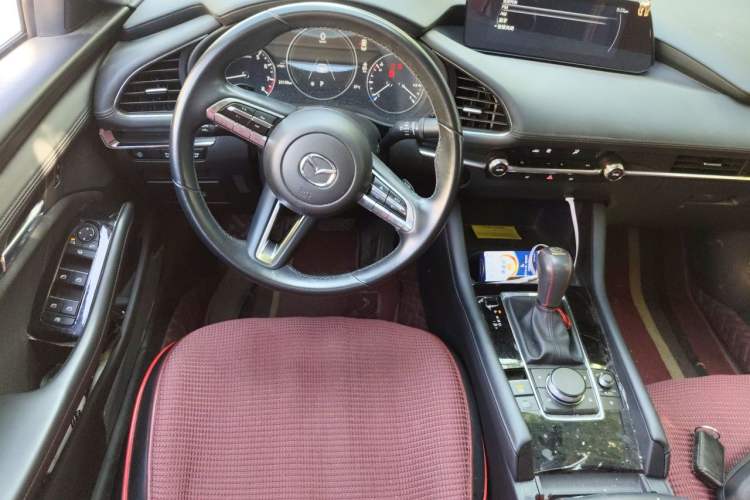 Used Mazda 3 Axela 2022 2.0L Automatic ZhiXuan Edition Steering Wheel