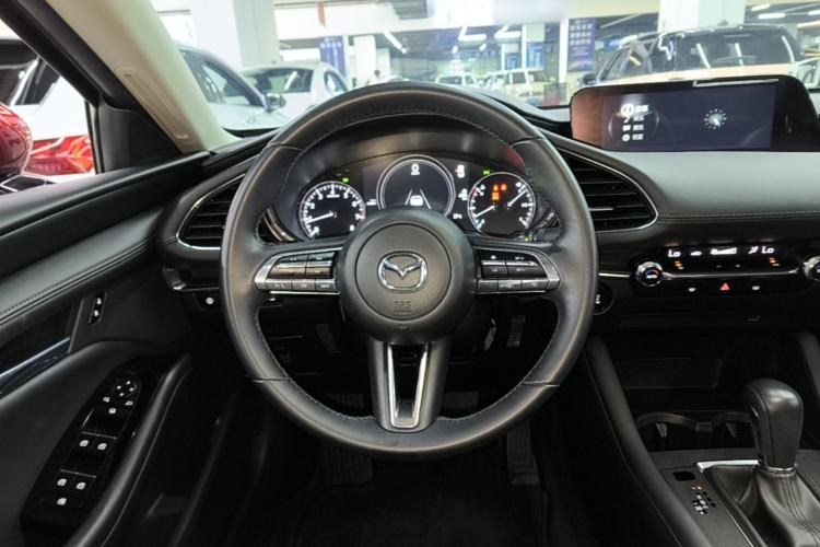 Used Mazda 3 Axela 2022 2.0L Automatic Zhiya Edition Steering Wheel