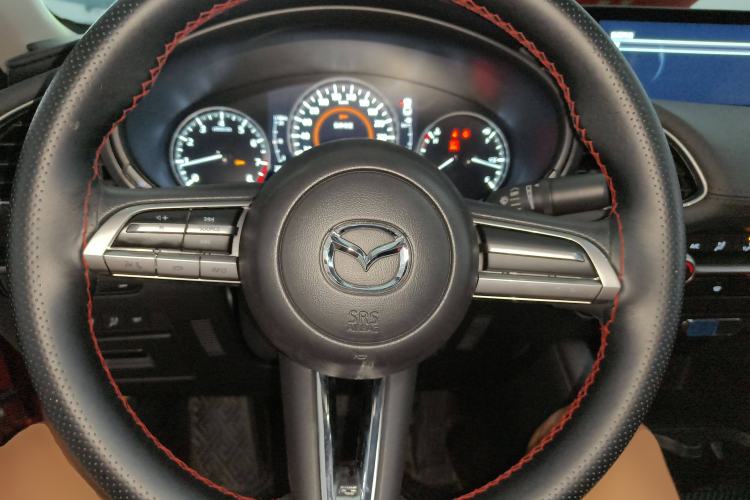 Used Mazda 3 Axela 2022 2.0L Automatic Zhiqing Edition Steering Wheel