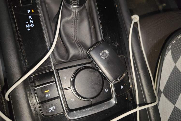 Used Mazda 3 Axela 2022 2.0L Automatic Zhiya Edition Vehicle Key
