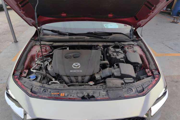 Used Mazda 3 Axela 2022 2.0L Automatic Zhi Rui Obsidian Edition Engine Bay