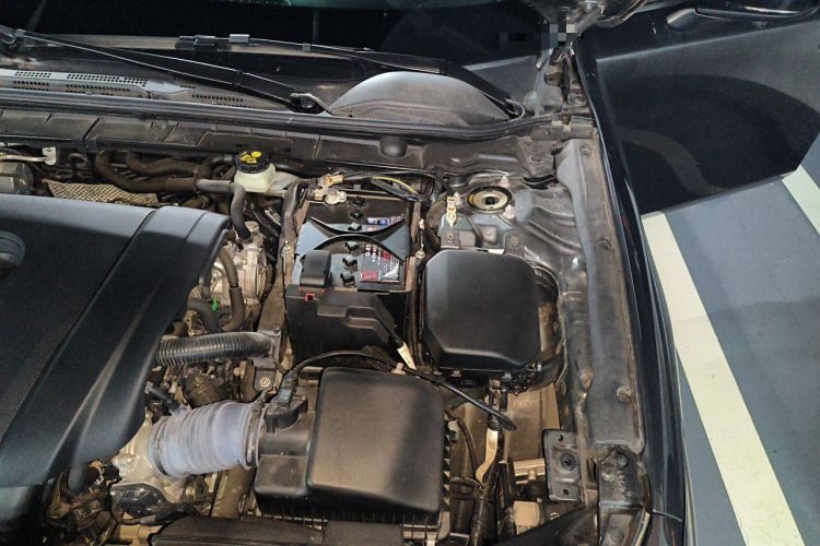 Used Mazda 3 Axela 2022 2.0L Automatic Zhi Rui Obsidian Edition Engine Bay Left