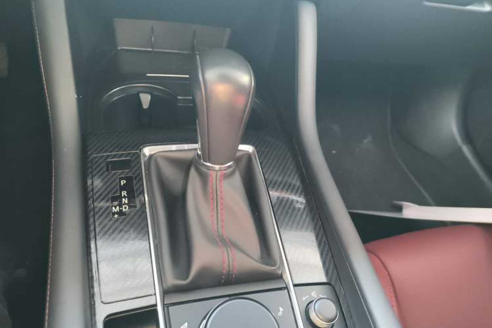 Used Mazda 3 Axela 2022 2.0L Automatic Zhi Rui Edition Gear Lever