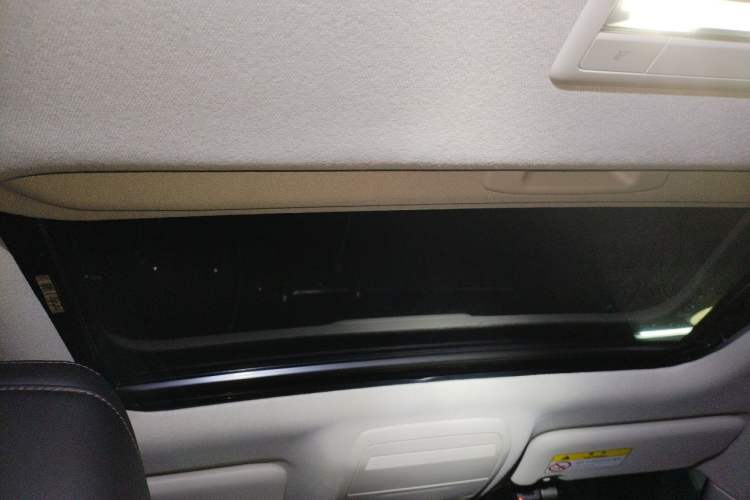 Used Mazda 3 Axela 2022 2.0L Automatic Zhiya Edition Headliner