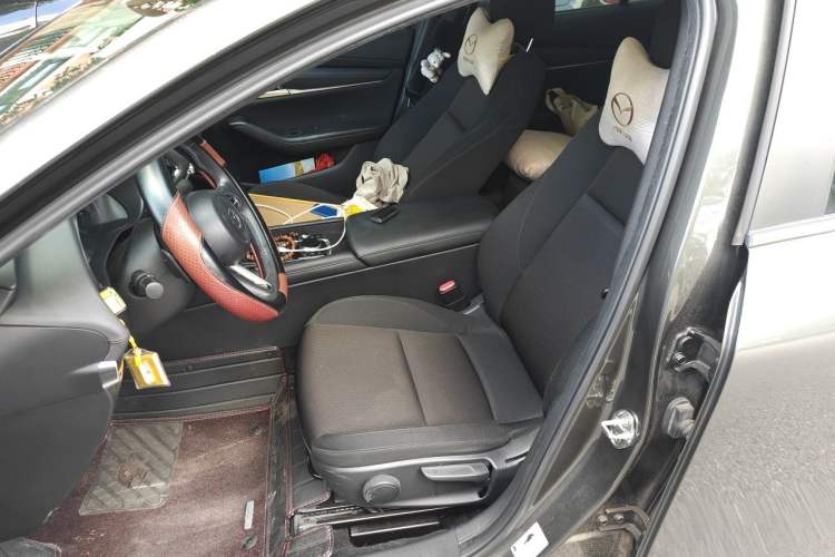 Used Mazda 3 Axela 2022 2.0L Automatic ZhiXuan Edition Left Front Seat