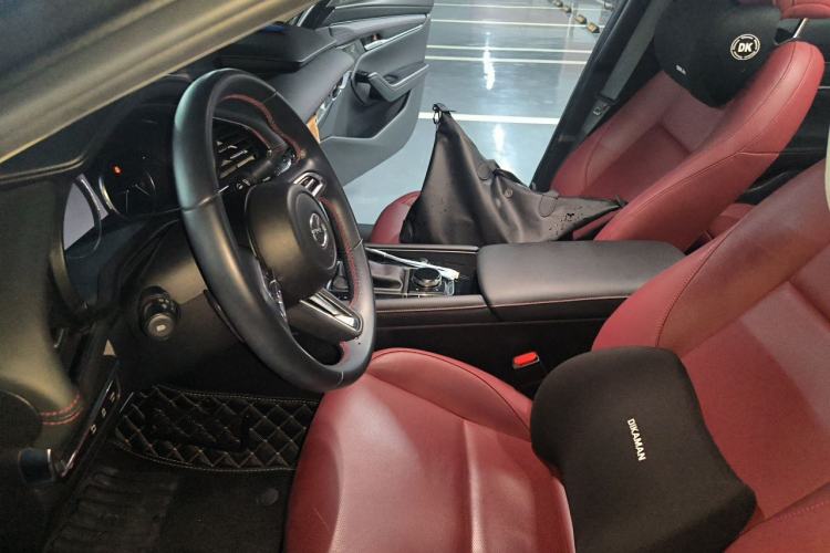 Used Mazda 3 Axela 2022 2.0L Automatic Zhi Rui Obsidian Edition Left Front Seat