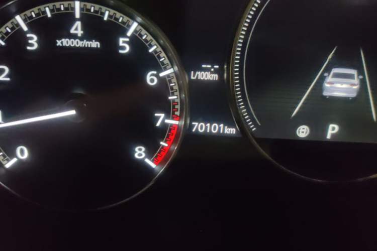 Used Mazda 3 Axela 2022 2.0L Automatic Zhiya Edition Odometer Close Up