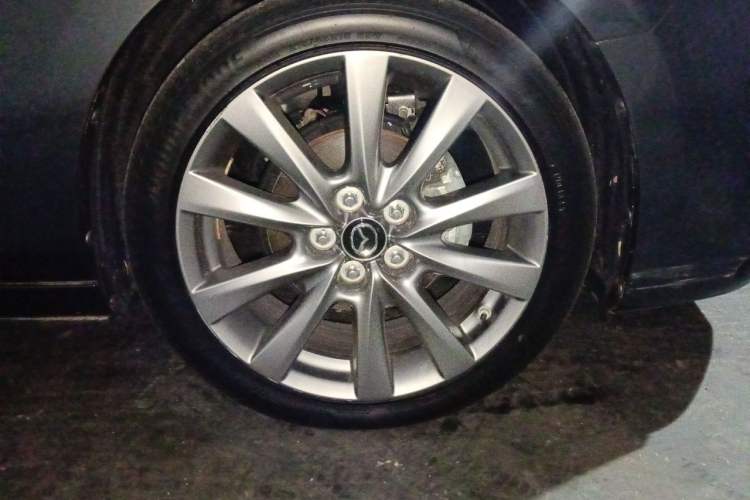 Used Mazda 3 Axela 2022 2.0L Automatic Zhiya Edition Right Front Wheel Hub