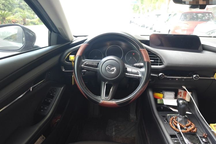 Used Mazda 3 Axela 2022 2.0L Automatic ZhiXuan Edition Steering Wheel