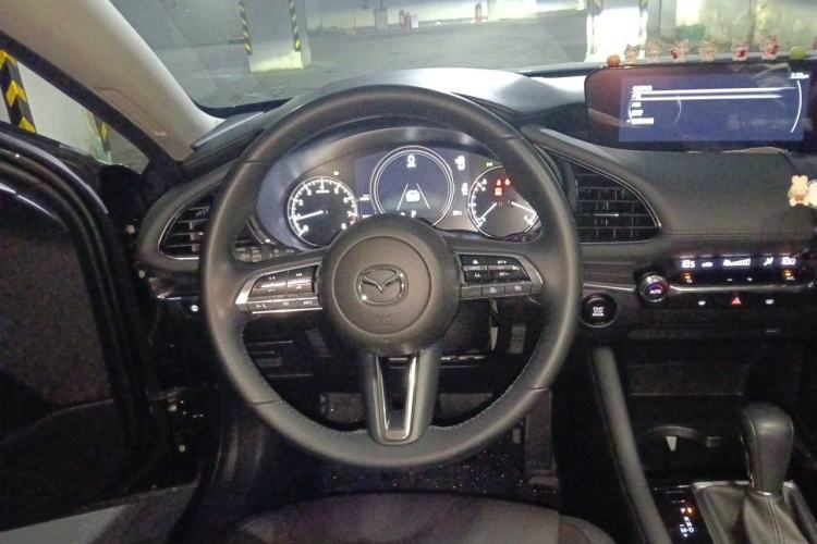 Used Mazda 3 Axela 2022 2.0L Automatic Zhiya Edition Steering Wheel