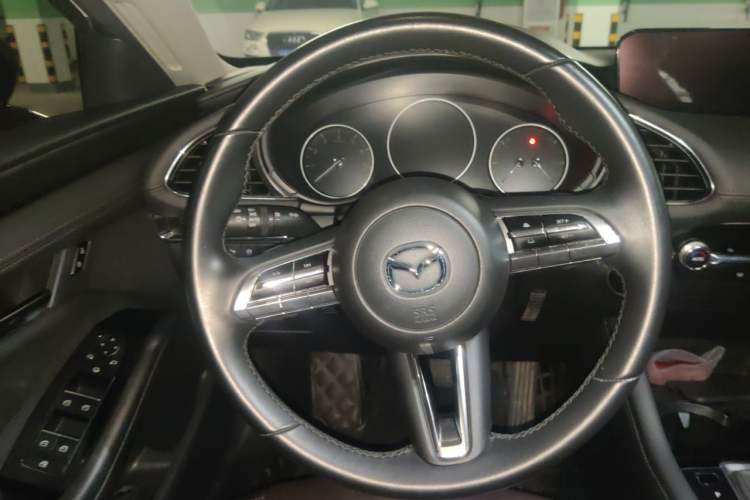 Used Mazda 3 Axela 2022 2.0L Automatic Zhiya Edition Steering Wheel