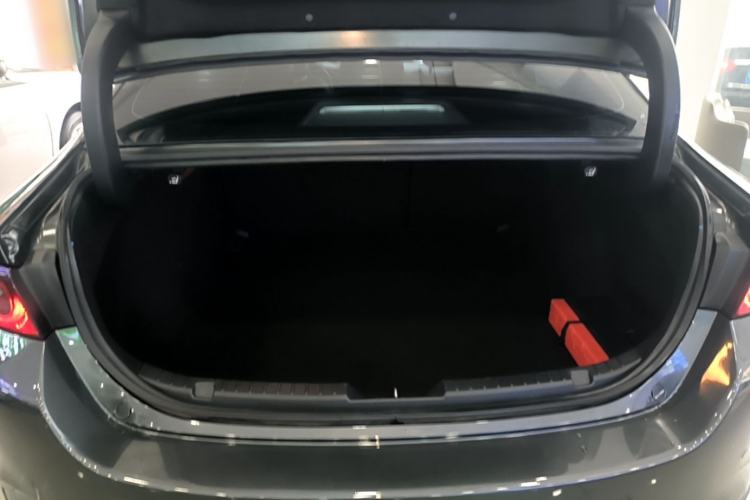 Used Mazda 3 Axela 2022 2.0L Automatic Zhiya Edition Trunk