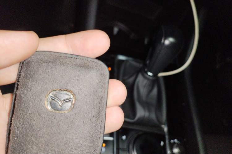 Used Mazda 3 Axela 2022 2.0L Automatic Zhiya Edition Vehicle Key