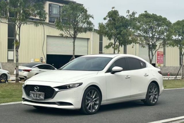 Used Mazda 3 Axela 2022 2.0L Automatic Zhiya Edition