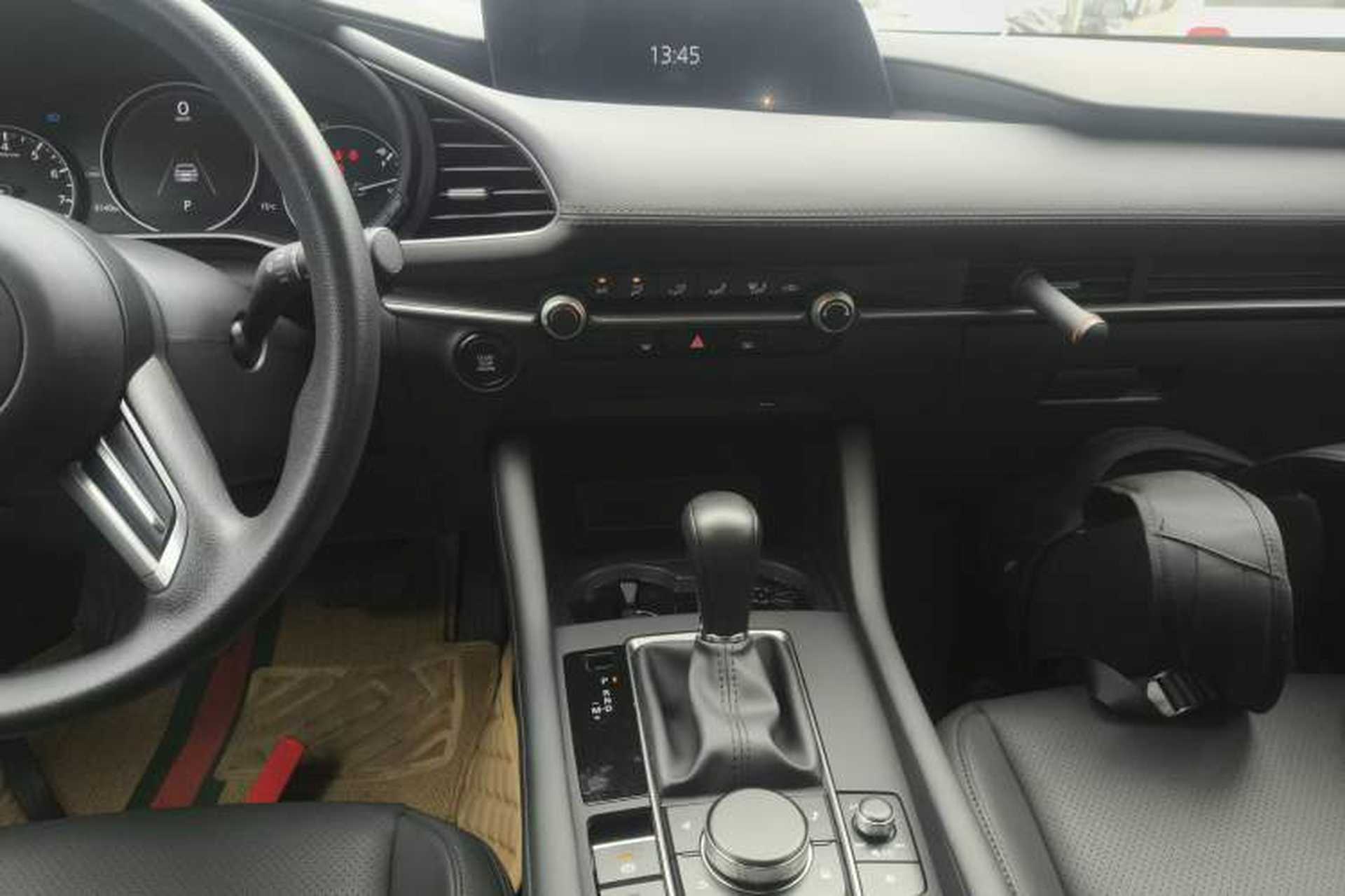 Used Mazda 3 Axela 2022 2.0L Automatic Zhiqing Edition Audio And AC Panel