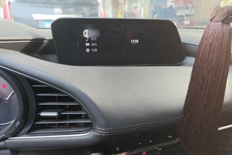 Used Mazda 3 Axela 2022 2.0L Automatic Zhi Rui Edition Audio And AC Panel