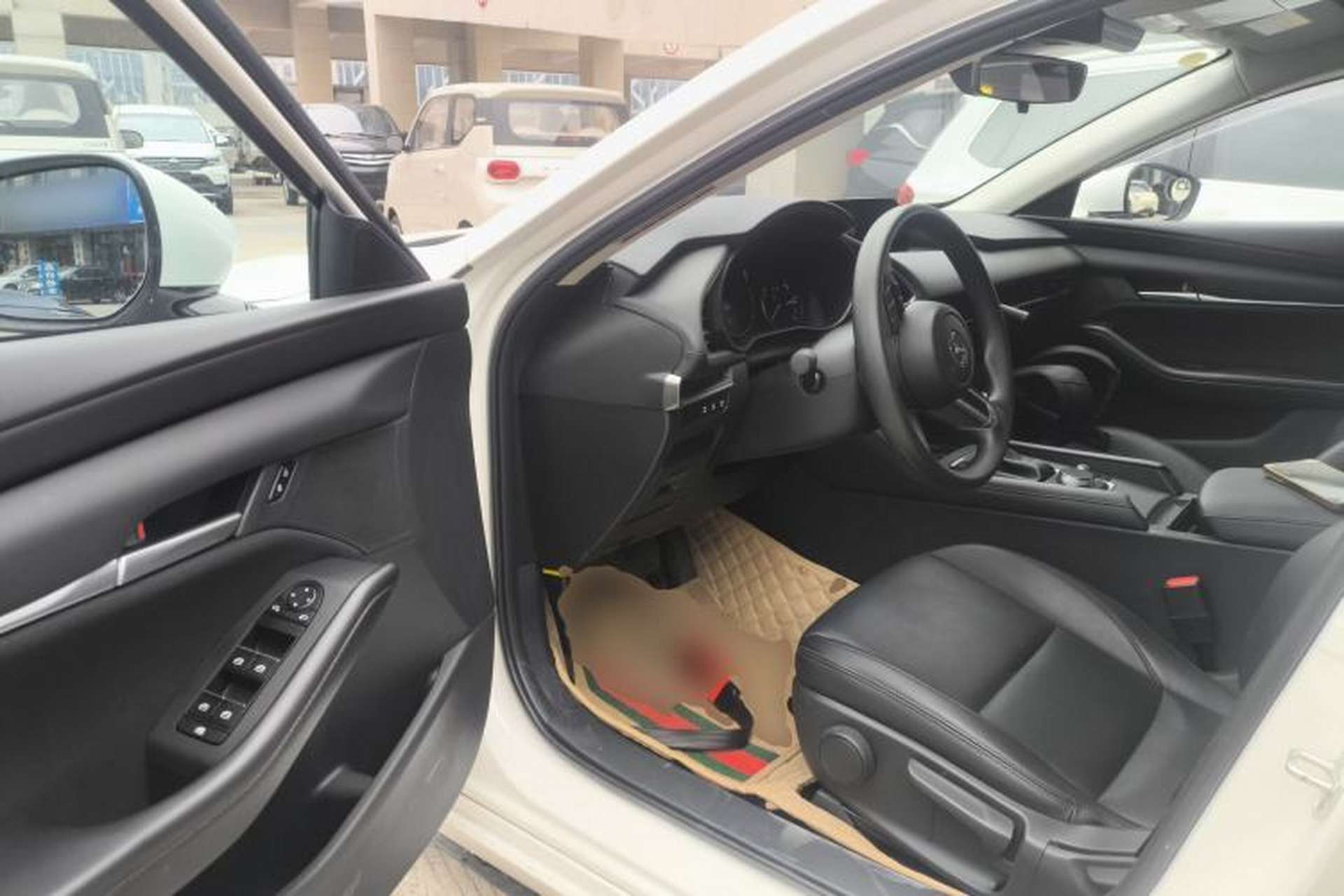 Used Mazda 3 Axela 2022 2.0L Automatic Zhiqing Edition Driver Seat