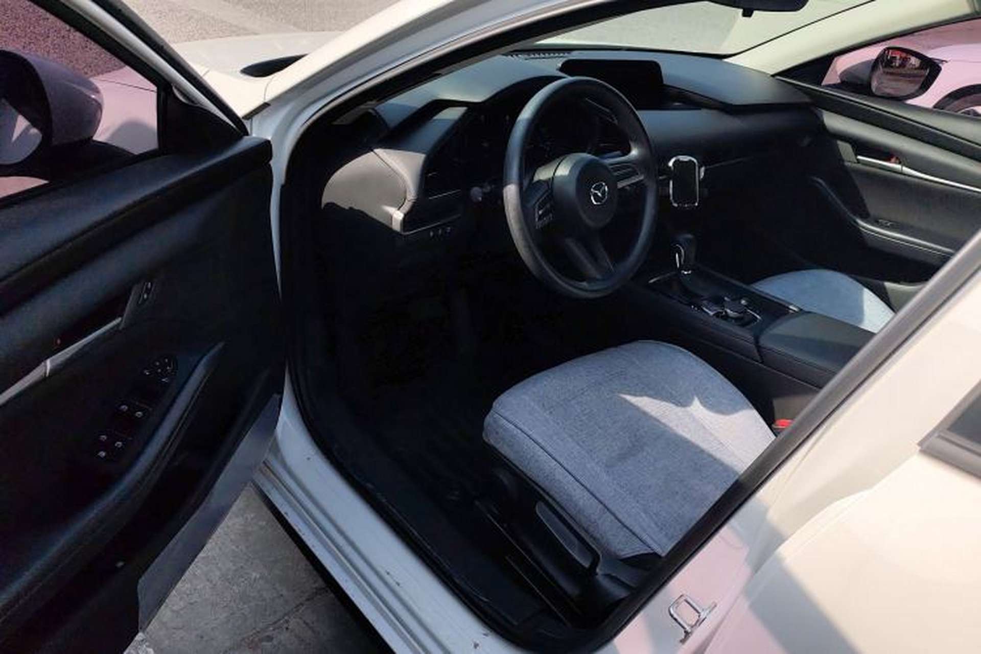 Used Mazda 3 Axela 2022 2.0L Automatic Zhiqing Edition Driver Seat