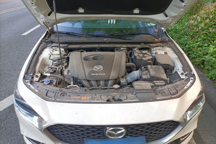 Used Mazda 3 Axela 2022 2.0L Automatic Zhiya Edition Engine Bay