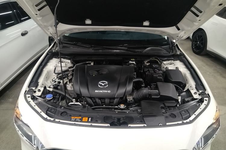 Used Mazda 3 Axela 2022 2.0L Automatic Zhiqing Edition Engine Bay