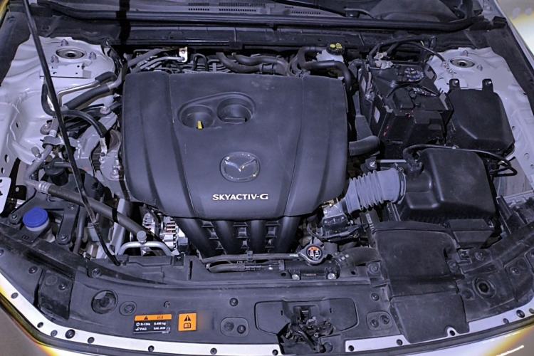 Used Mazda 3 Axela 2022 2.0L Automatic Zhi Rui Edition Engine Bay