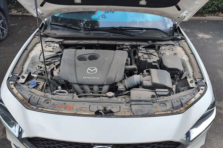 Used Mazda 3 Axela 2022 2.0L Automatic ZhiXuan Edition Engine Bay