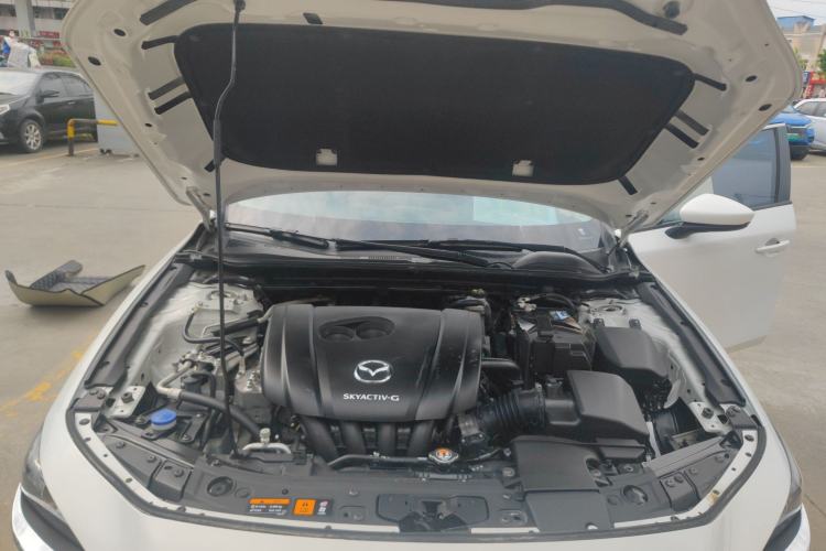 Used Mazda 3 Axela 2022 2.0L Automatic Zhiya Edition Engine Bay