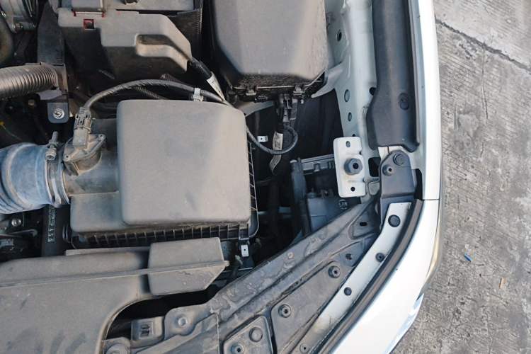 Used Mazda 3 Axela 2022 2.0L Automatic Zhiqing Edition Engine Bay Left