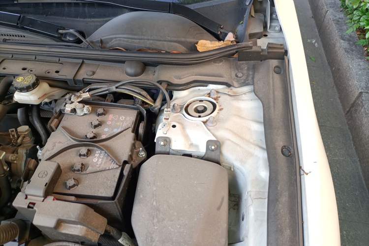 Used Mazda 3 Axela 2022 2.0L Automatic Zhiya Edition Engine Bay Left