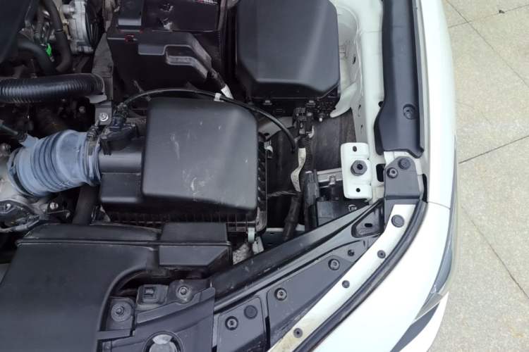 Used Mazda 3 Axela 2022 2.0L Automatic Zhiya Edition Engine Bay Left