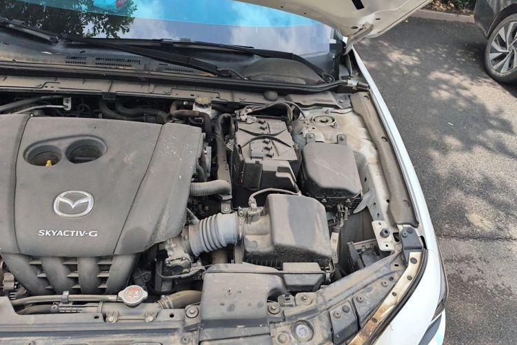 Used Mazda 3 Axela 2022 2.0L Automatic ZhiXuan Edition Engine Bay Left