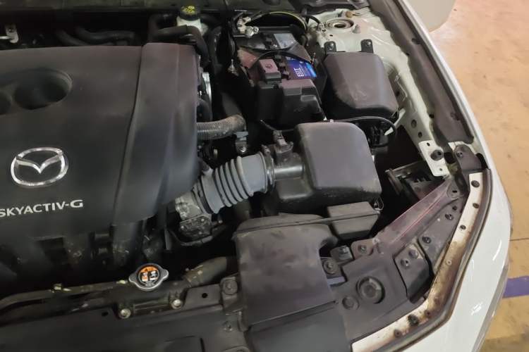 Used Mazda 3 Axela 2022 2.0L Automatic Zhiya Edition Engine Bay Left