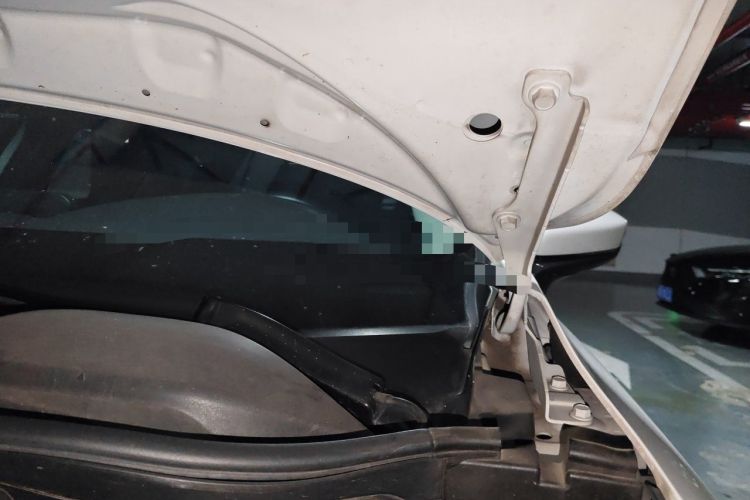 Used Mazda 3 Axela 2022 2.0L Automatic Zhi Rui Edition Engine Bay Left