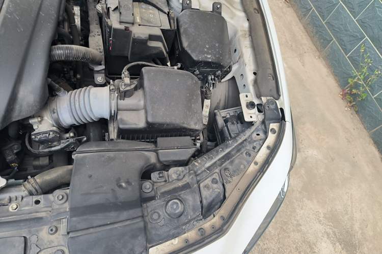Used Mazda 3 Axela 2022 2.0L Automatic Premium Black Obsidian Edition Engine Bay Left
