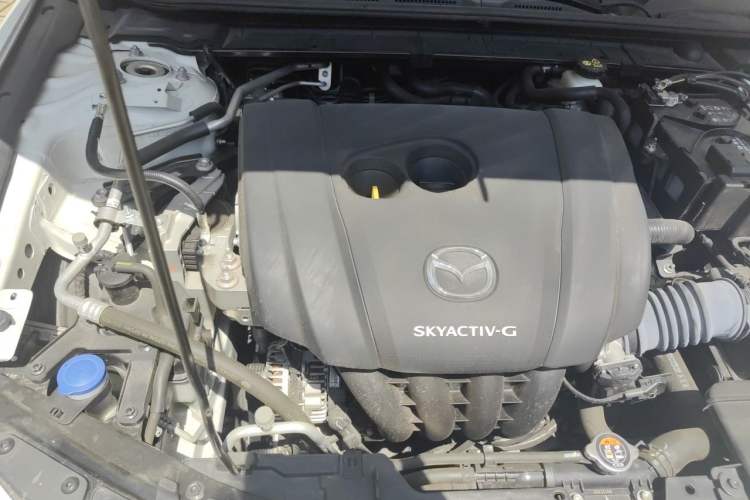 Used Mazda 3 Axela 2022 2.0L Automatic Zhiqing Edition Engine Bay Right