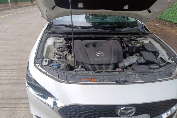 Used Mazda 3 Axela 2022 2.0L Automatic Zhiya Edition Engine Bay Right