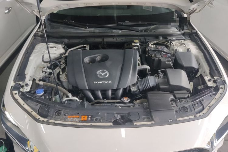 Used Mazda 3 Axela 2022 2.0L Automatic ZhiXuan Edition Engine Bay