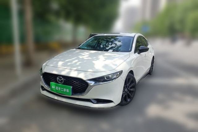 Used Mazda 3 Axela 2022 2.0L Automatic Premium Black Obsidian Edition