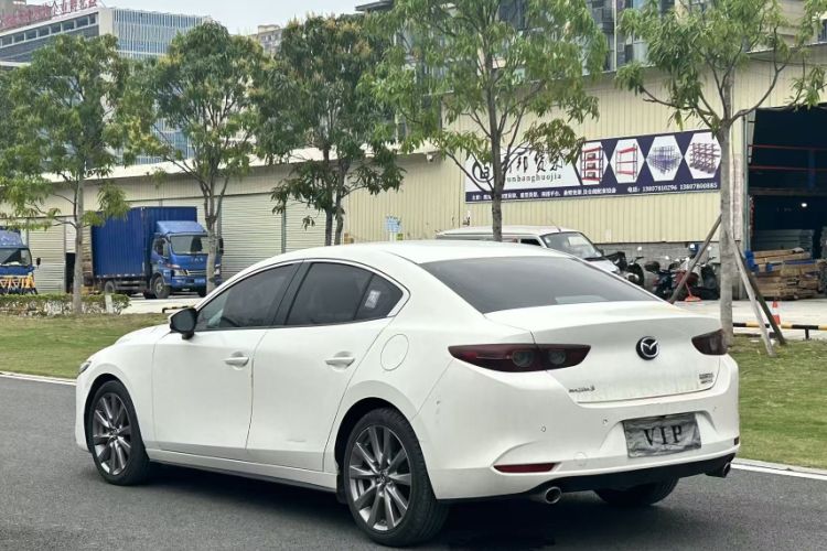 Used Mazda 3 Axela 2022 2.0L Automatic Zhiya Edition Exterior 1